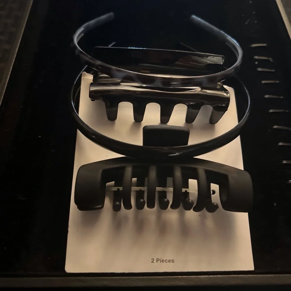Hair accessories Bundle. of Four: Two Headbands and Two Claw Hair Clips.normcore